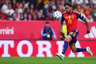 Lamine Yamal marca otro gol tempranero con España en la Liga de Naciones