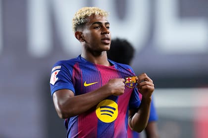 El español Lamine Yamal, de Barcelona, máximo candidato a ganar el Balón de oro