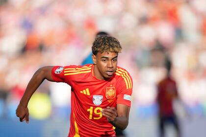 Lamine Yamal se convierte en el jugador más joven en disputar la Euro - LA NACION