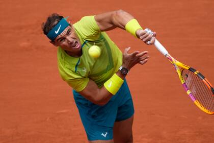El español Rafael Nadal, el mejor tenista sobre polvo de ladrillo de la historia, ganador de Roland Garros en 14 oportunidades
