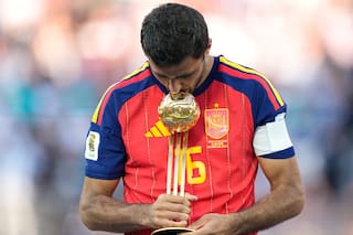 Barcelona, listo para fichar a Rodri tras acordar un trato con Manchester City: AP