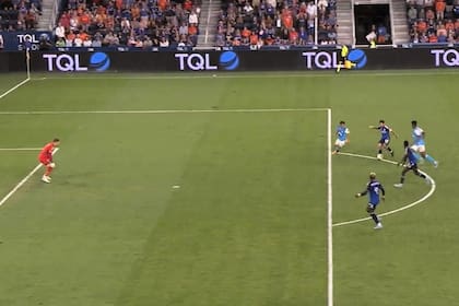 El espectacular gol de Luciano Acosta para Cincinnati ante Charlotte FC, por la MLS