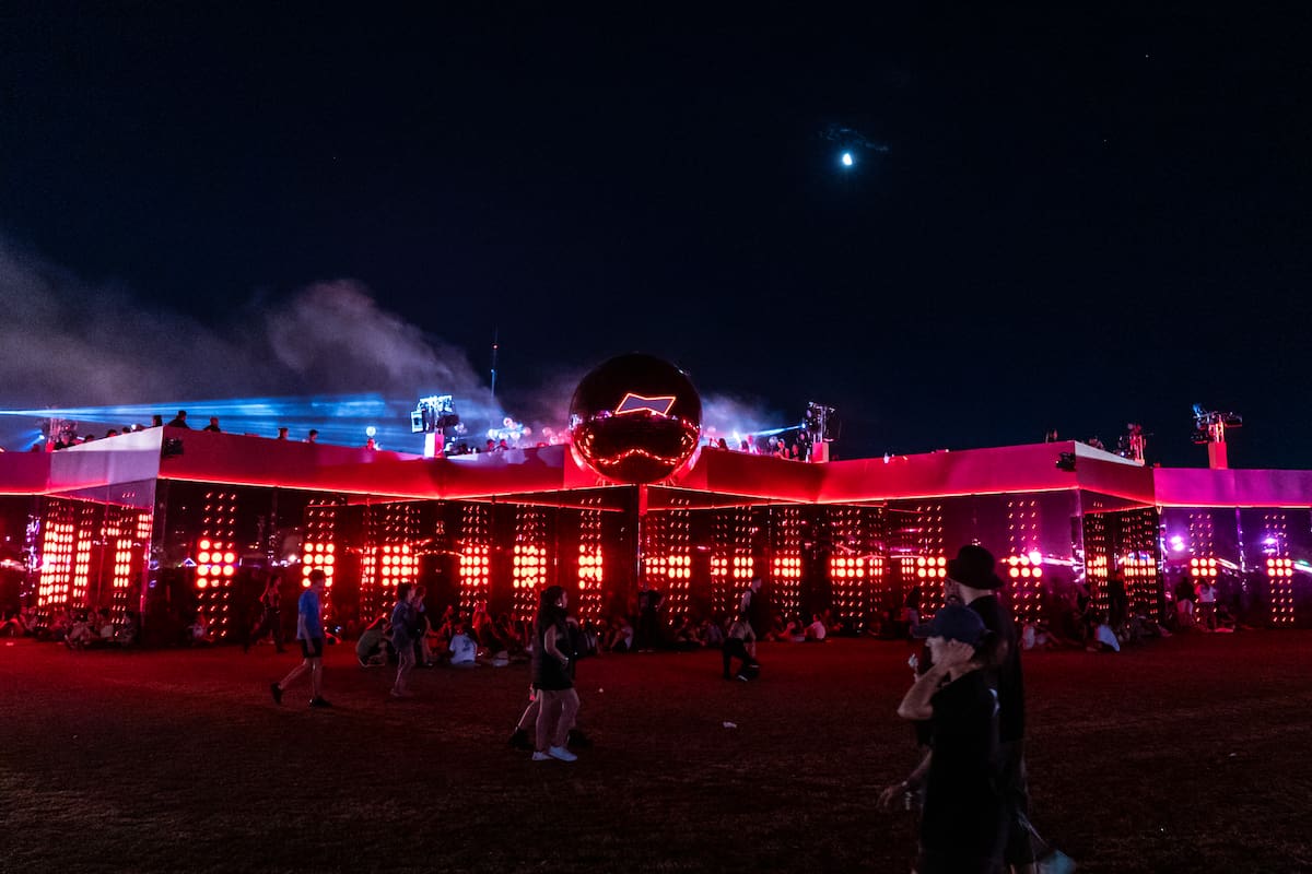 El espectacular stand de Budweiser.