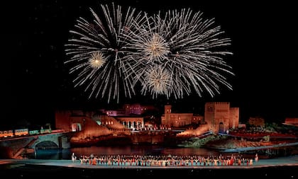 El espectáculo el Sueño de Toledo, con mapping y efectos especiales que se ofrece de noche y se puede combinar con la visita al parque