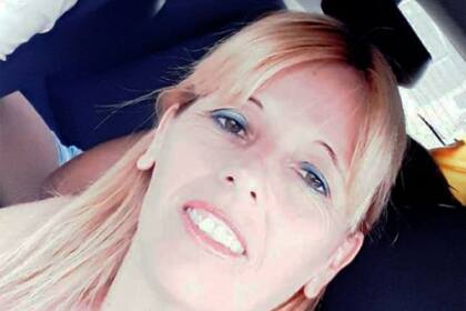 El esposo dice que le cortaron un vaso sanguíneo