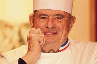 Restaurante pierde su tercera estrella Michelin y deja atónitos a los franceses