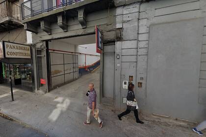 El estacionamiento de Brasil 881, donde murió la oficial de la Policía de la Ciudad Gisela Daiana Zapata