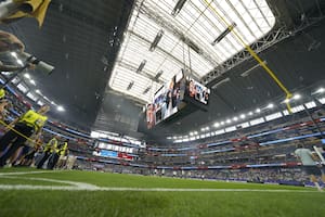 Detuvieron a cuatro argentinos en Dallas por colarse a uno de los partidos de la Selección