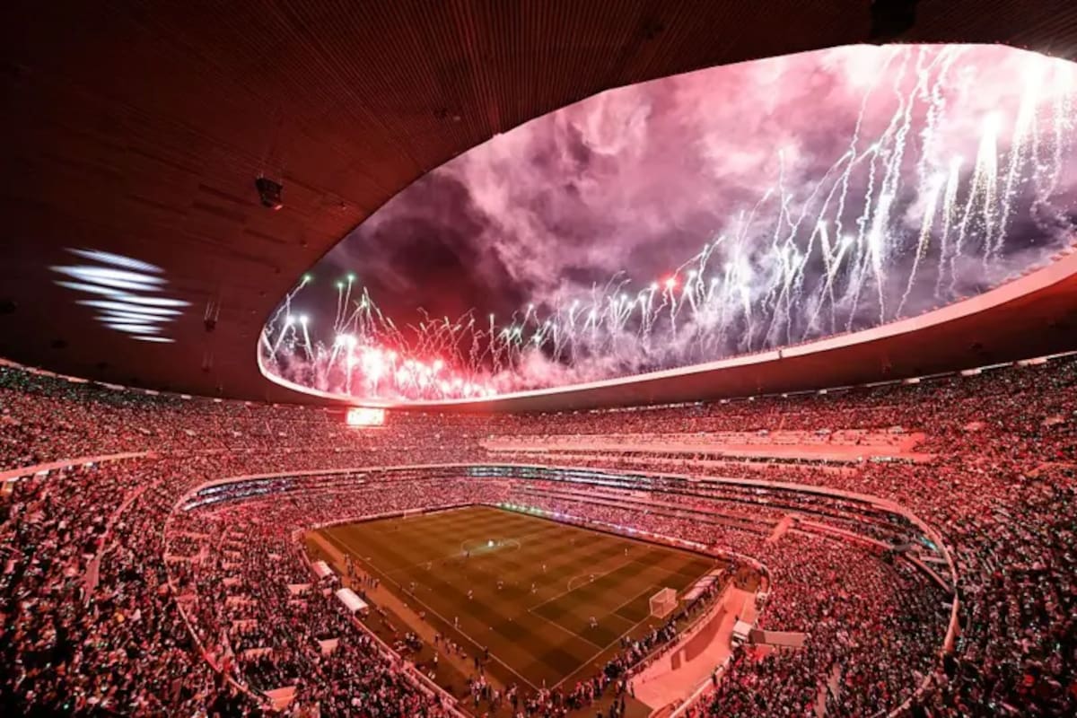 El Estadio Azteca se convertirá con este partido en el único recinto del mundo en albergar partidos en tres Copas del Mundo distintas.