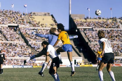 El estadio Centenario, sede de Brasil 4 vs. Alemania 1.