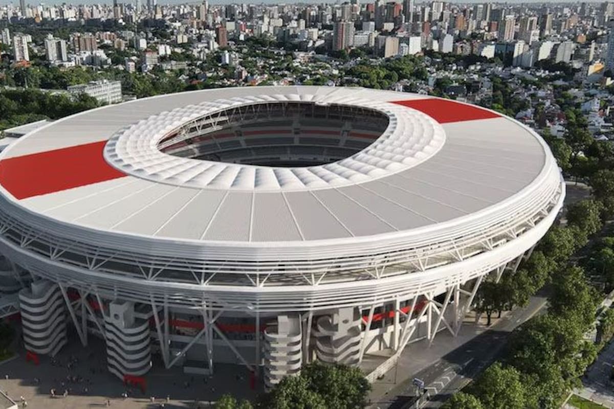 El estadio contará con techo cubierto para las tribunas, condición necesaria para el Mundial 2030 - River Plate