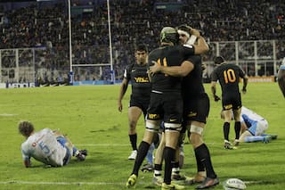 Jaguares: del Amalfitani casi vacío a las gradas pobladas tras una gran serie
