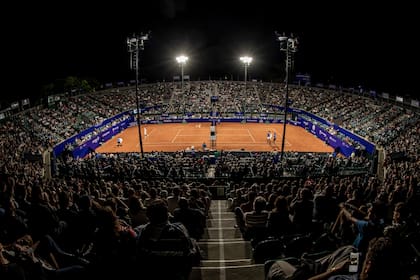 El estadio del BALTC, a pleno