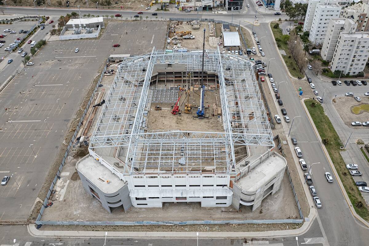 El Estadio del Centenario de Comodoro Rivadavia espera la aprobación por parte del Concejo Deliberante para el techado