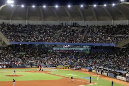 El Estadio Guatamare reunió a una multitud de casi 15 mil personas y fue record (Foto: LVBP)