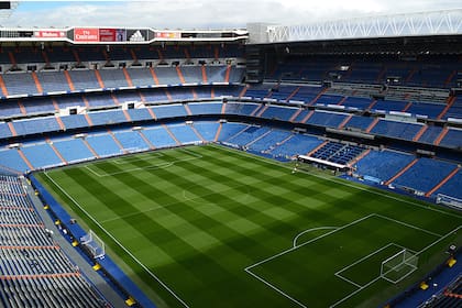 El Estadio Santiago Bernabéu fue inaugurado en 1947 en Madrid como sede del Real Madrid