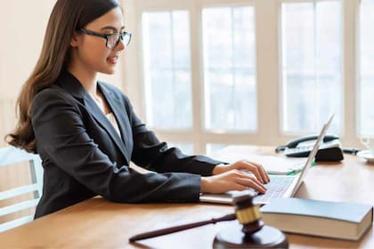 El estado de Carolina del Norte busca un Abogado III para el Departamento de Justicia (iStock)