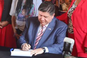 El estado de Illinois consolidó en 2025 un robusto marco de protección para inmigrantes frente a operativos federales