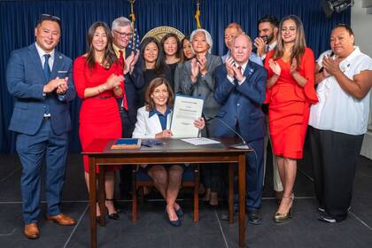 El estado de Nueva York inicia 2026 con una batería de regulaciones avaladas por la gobernadora Kathy Hochul