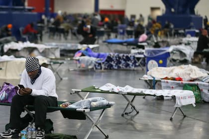 El estado de Texas abrió 300 centros "de calentamiento" para proteger a las personas del frío