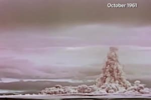 El estallido de la "Tsar Bomba" en octubre de 1961