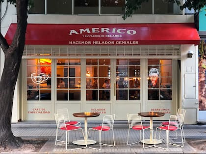 El estilo retro de los locales es otro punto atractivo de su propuesta.