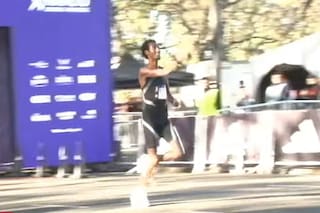 El etíope Yomif Kejelcha rompió el récord mundial en la Media Maratón de Buenos Aires
