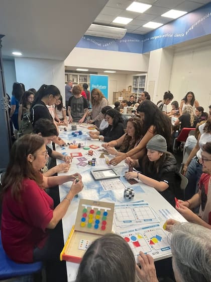 El evento contará con espacios dedicados al ajedrez, al go, al origami, a los juegos matemáticos de la UBA y a ONE UP