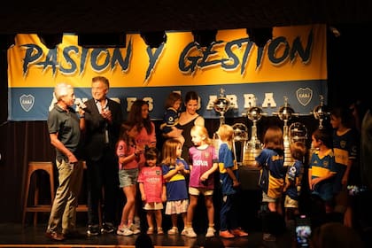 El evento de lanzamiento de la candidatura de Andrés Ibarra en Boca