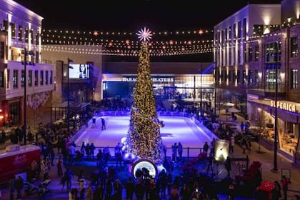 El evento de luces sincronizadas de Cary, en Carolina del Norte, reúne a miles de visitantes cada año