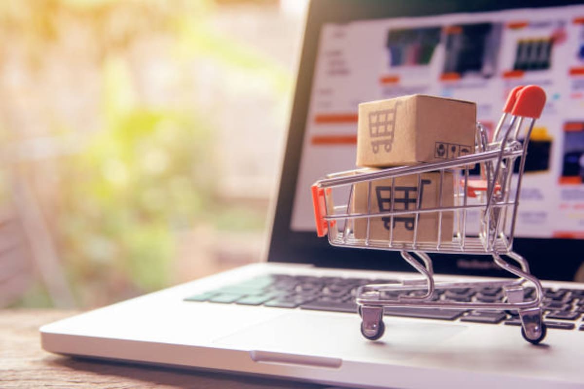 El evento de moda online permitirá comprar productos de más de 50 marcas del país.