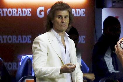 El ex mediocampista fue campeón de la Copa Sudamericana en 2002 dirigiendo a San Lorenzo.