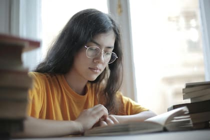 El examen de educación cívica para obtener la ciudadanía estadounidense consta de 20 preguntas (Pexels/Andrea Piacquadio)