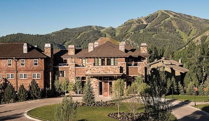 El exclusivo resort donde se celebra la conferencia a la que fue Milei, en Sun Valley, Idaho