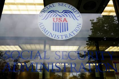 El exdirector de la Administración de la Seguridad Social de Estados aseguró que podría haber un colapso en el sistema de pagos de los beneficios tras los recortes de personal