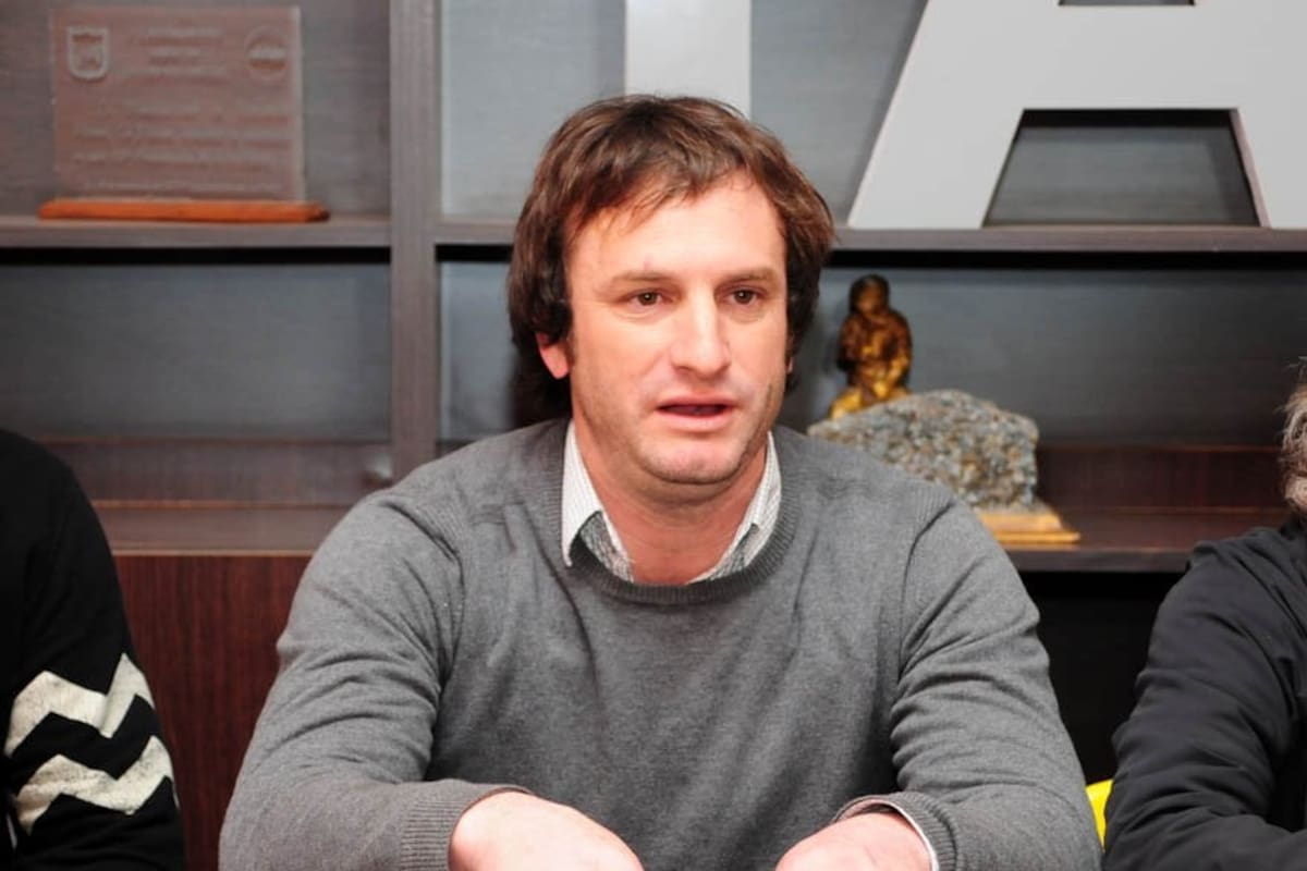 El exfuncionario de Tandil Luciano Jaureguiber se presentó en la comisaría horas después de haber atropellado a la víctima