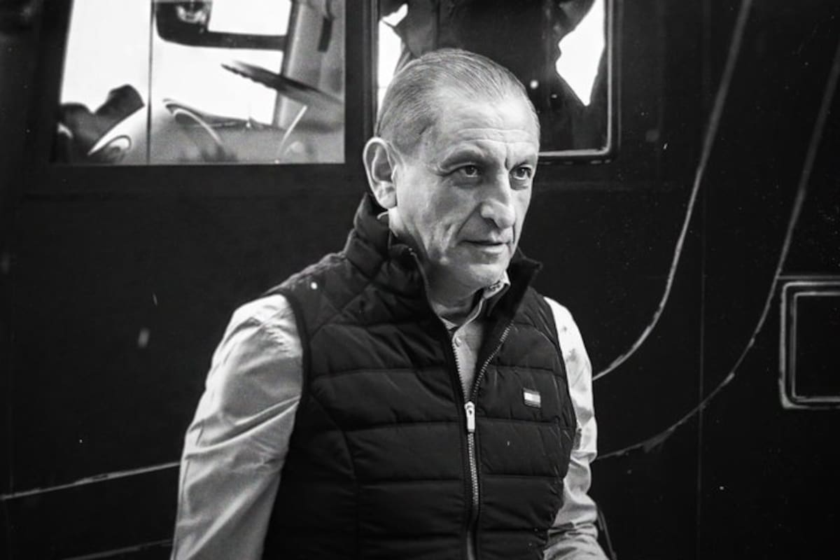 El exfutbolista Michael Díaz, uno de los hijos del DT Ramón Díaz, fue trasladado esta madrugada al Sanatorio Anchorena del municipio de San Martín para continuar en observación luego del violento choque frontal que protagonizó ayer y en el que murieron su esposa, Bárbara Oliver, y el conductor del otro rodado involucrado