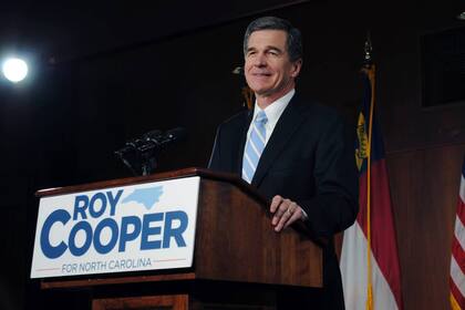 El exgobernador de Carolina del Norte anunció su candidatura al Senado federal para las elecciones de 2026 y obtuvo en su primer día de campaña una cifra histórica de fondos recaudados