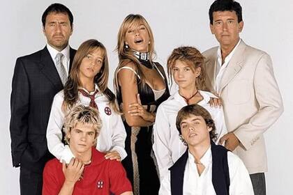 El éxito de las series destinadas para público adolescente como Riverdale o Elite animaron a la compañía de streaming a apostar por una remake de la serie creada por Cris Morena