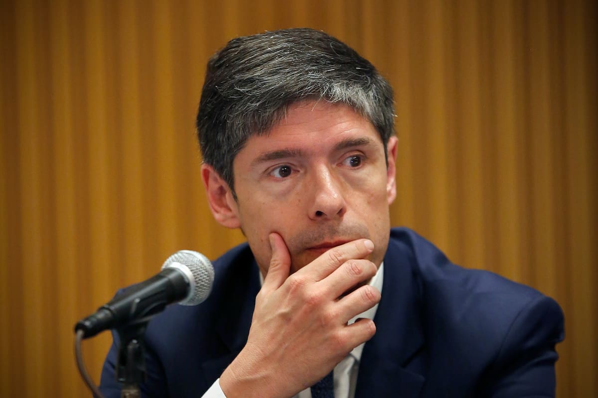 El exjefe de Gabinete de Cristina Kirchner señaló a Baratta como el recaudador; desvinculó a su secretario y afirmó que desconocía que los fondos eran exigidos "bajo coerción"