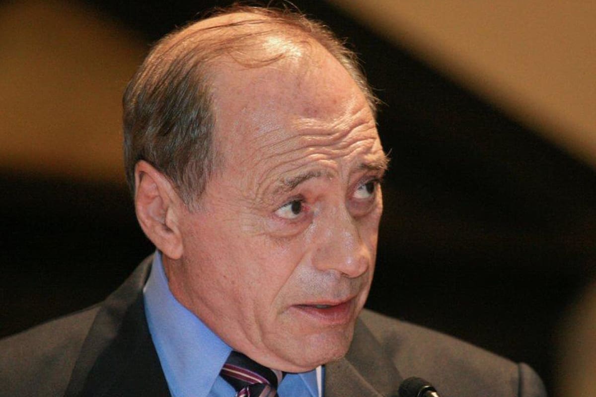 El exjuez de la Corte Suprema afirmó que la rebaja de ingresos de los políticos es una demagógica porque es insignificante ante los efectos económicos de la pandemia en el país