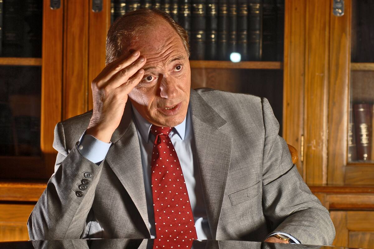 El exjuez de la Corte Suprema de Justicia opinó que "siempre existe la posibilidad de resolver los conflictos de una manera pacífica"