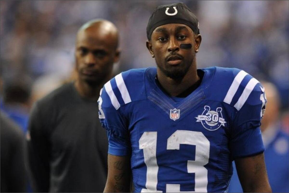 El exjugador de los Indianapolis Colts de la NFL fue deportado por el ICE luego de ser arrestado en repetidas ocasiones durante los últimos nueve años