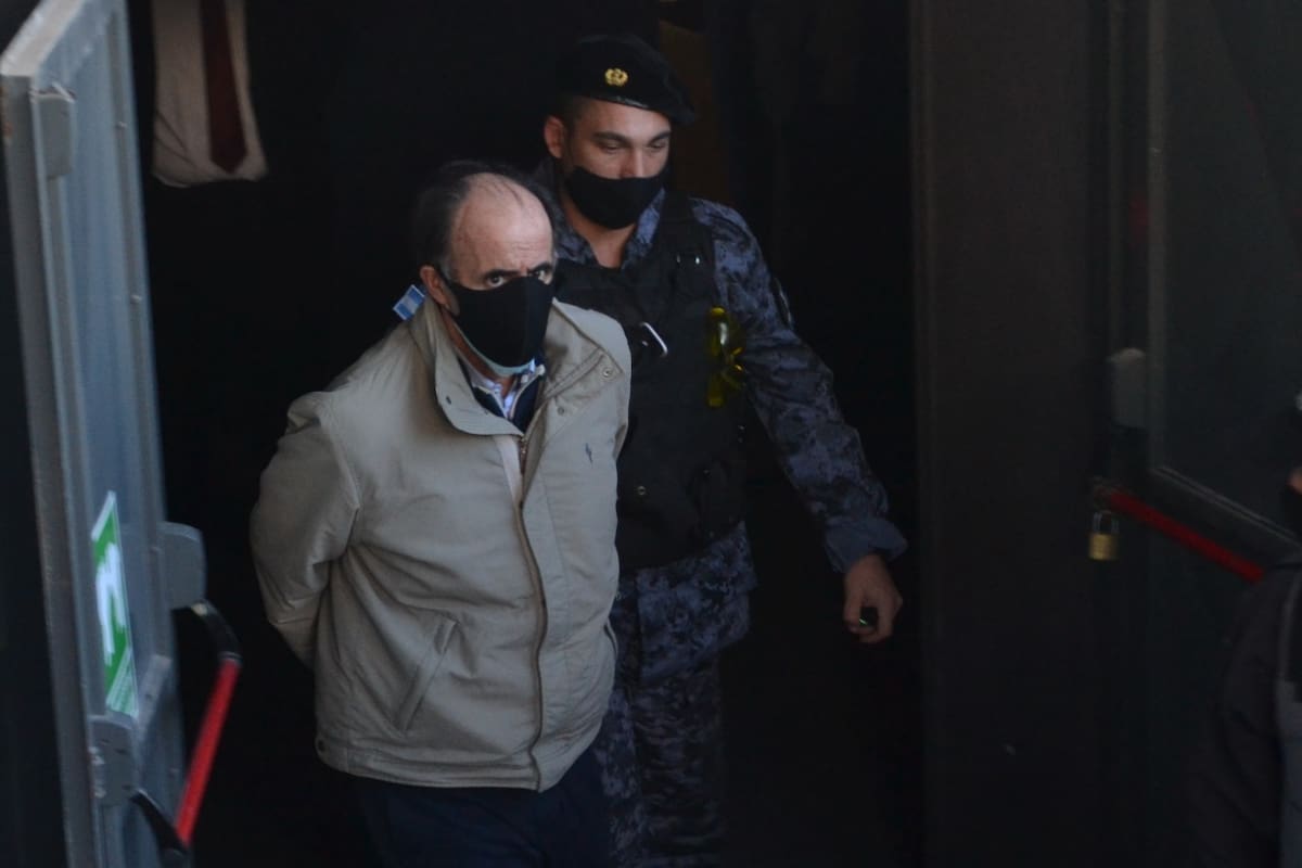 El exlegislador radical mendocino, Leonardo Hisa, tras ser condenado a prisión perpetua por el crimen de su mujer.