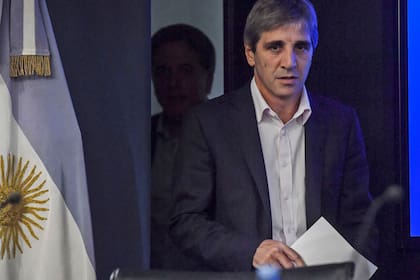 El exministro de Finanzas Luis Caputo asumirá como presidente del Banco Central