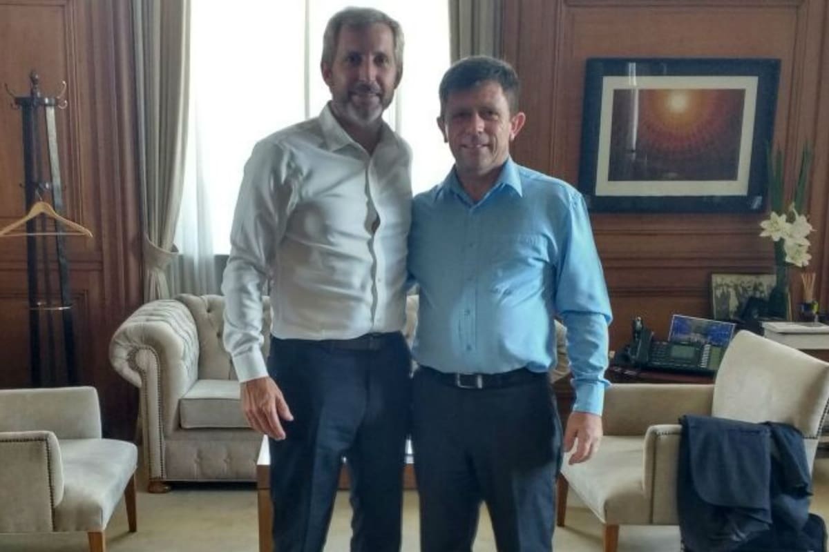 El exministro del Interior Rogelio Frigerio y el presidente de la UCR de Entre Ríos, Leandro Arribalzaga