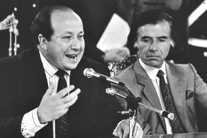 El exminsitro de Obras Públicas Roberto Dromi junto al expresidente Carlos Menem