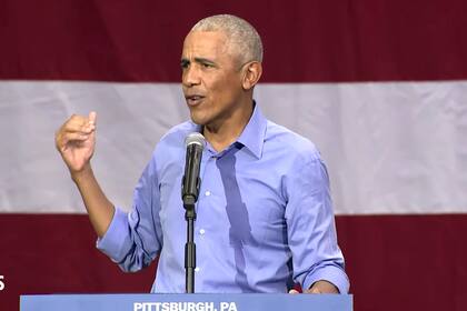 El expresidente Barack Obama durante su discurso en Pittsburgh