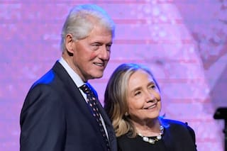 Tras años de escándalos, los Clinton vuelven al ojo de la tormenta en EE.UU. por el caso Epstein