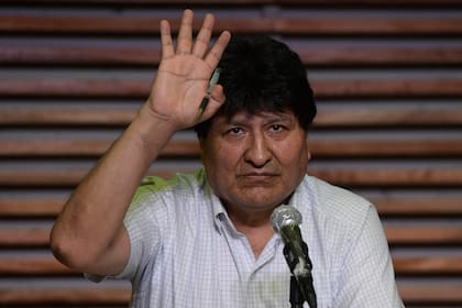 El expresidente boliviano Evo Morales, hoy, durante una conferencia de prensa en Buenos Aires